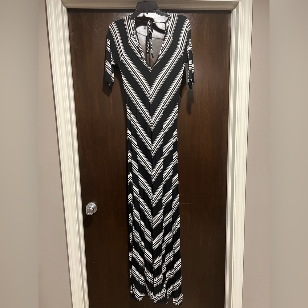 Jessica Simpson Black and White Striped Dress